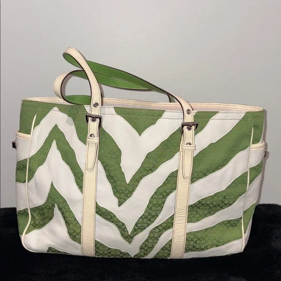 Coach Vintage Large Gallery Zebra Tote - Picture 5 of 13